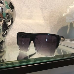Black/clear ombré square frame sunglasses